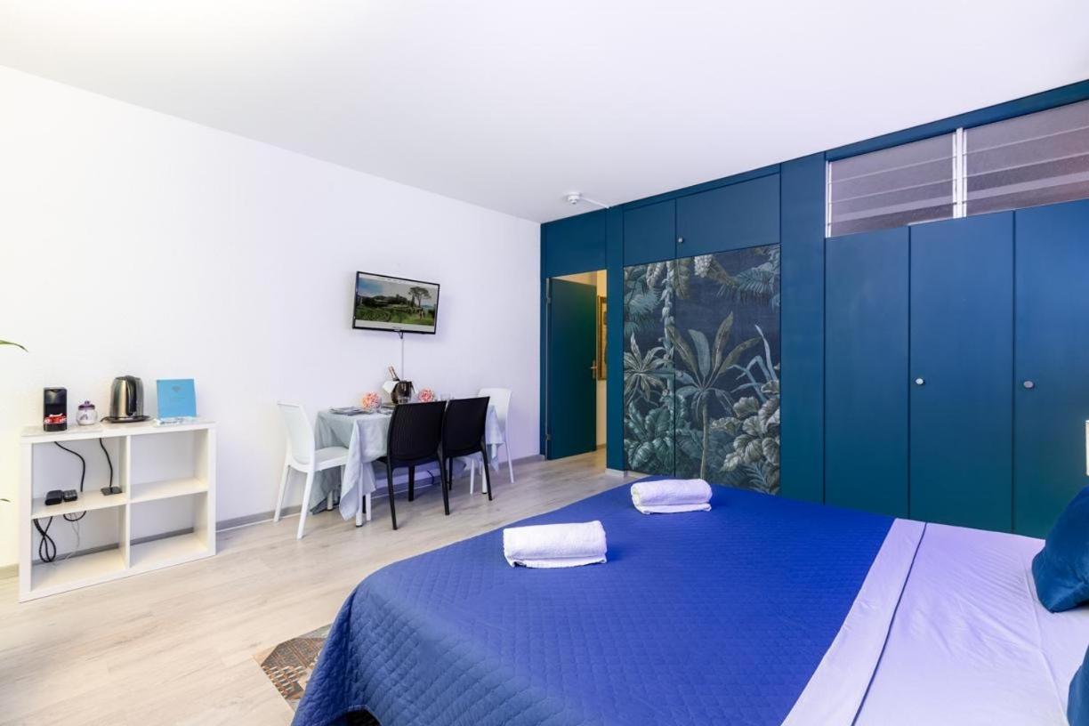 Lake Apartment 4 比索内 外观 照片